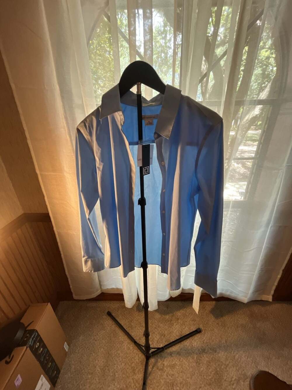 Liz Claiborne Light Blue Long Sleeve Button-Down Shirt